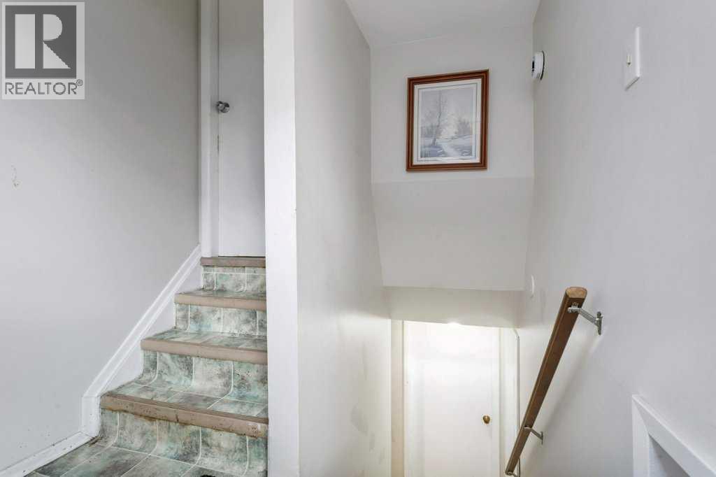 5702 West Park Crescent, Red Deer, Alberta  T4N 1E5 - Photo 24 - A2273642