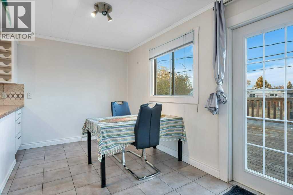 5702 West Park Crescent, Red Deer, Alberta  T4N 1E5 - Photo 11 - A2273642