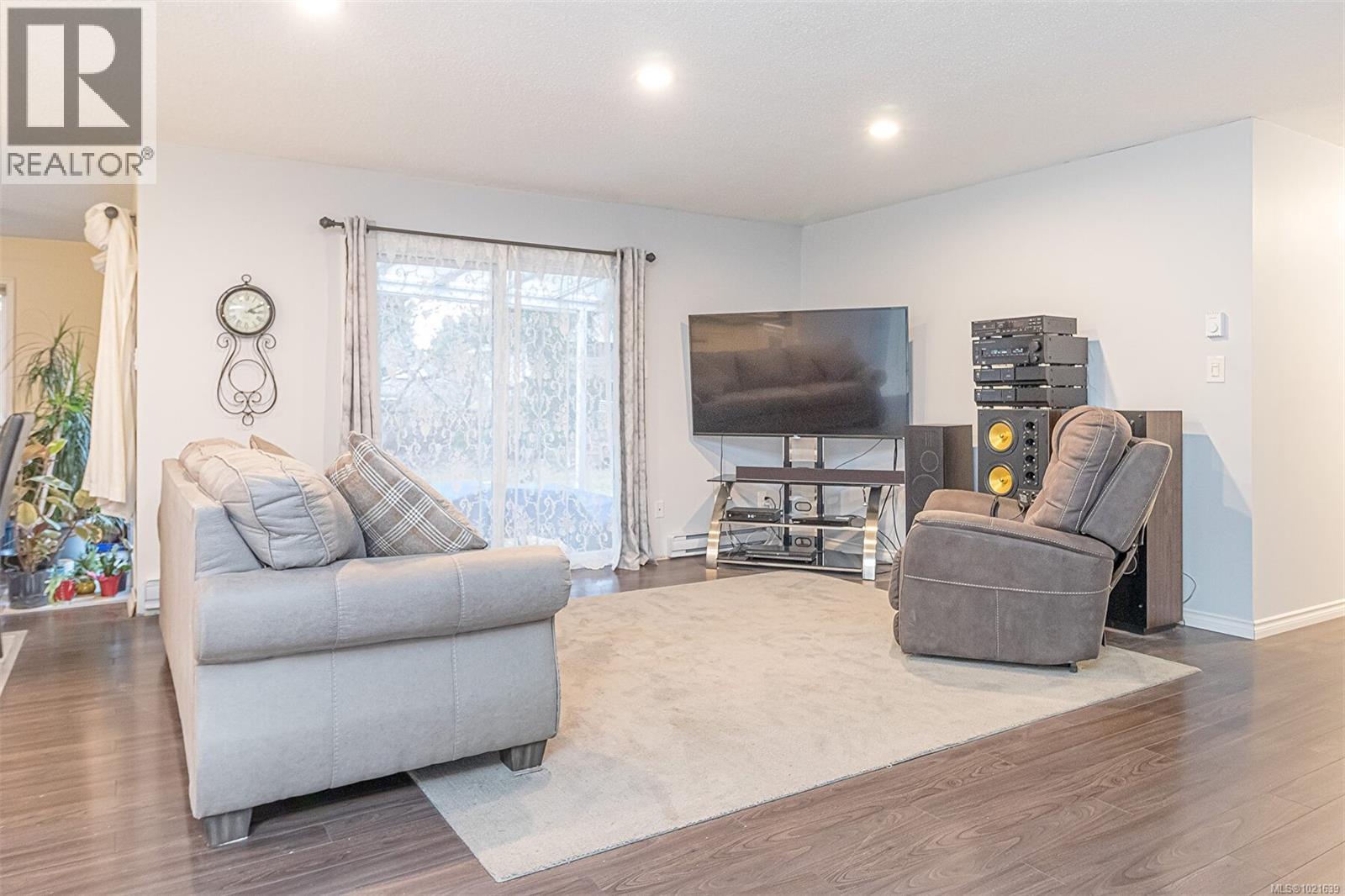 2118 Carmen Rd, Nanaimo, British Columbia V9S 5N6 - Photo 11 - 1021639