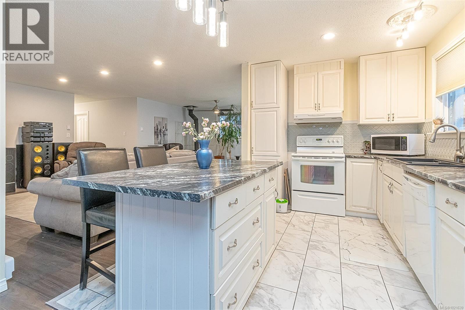 2118 Carmen Rd, Nanaimo, British Columbia V9S 5N6 - Photo 6 - 1021639