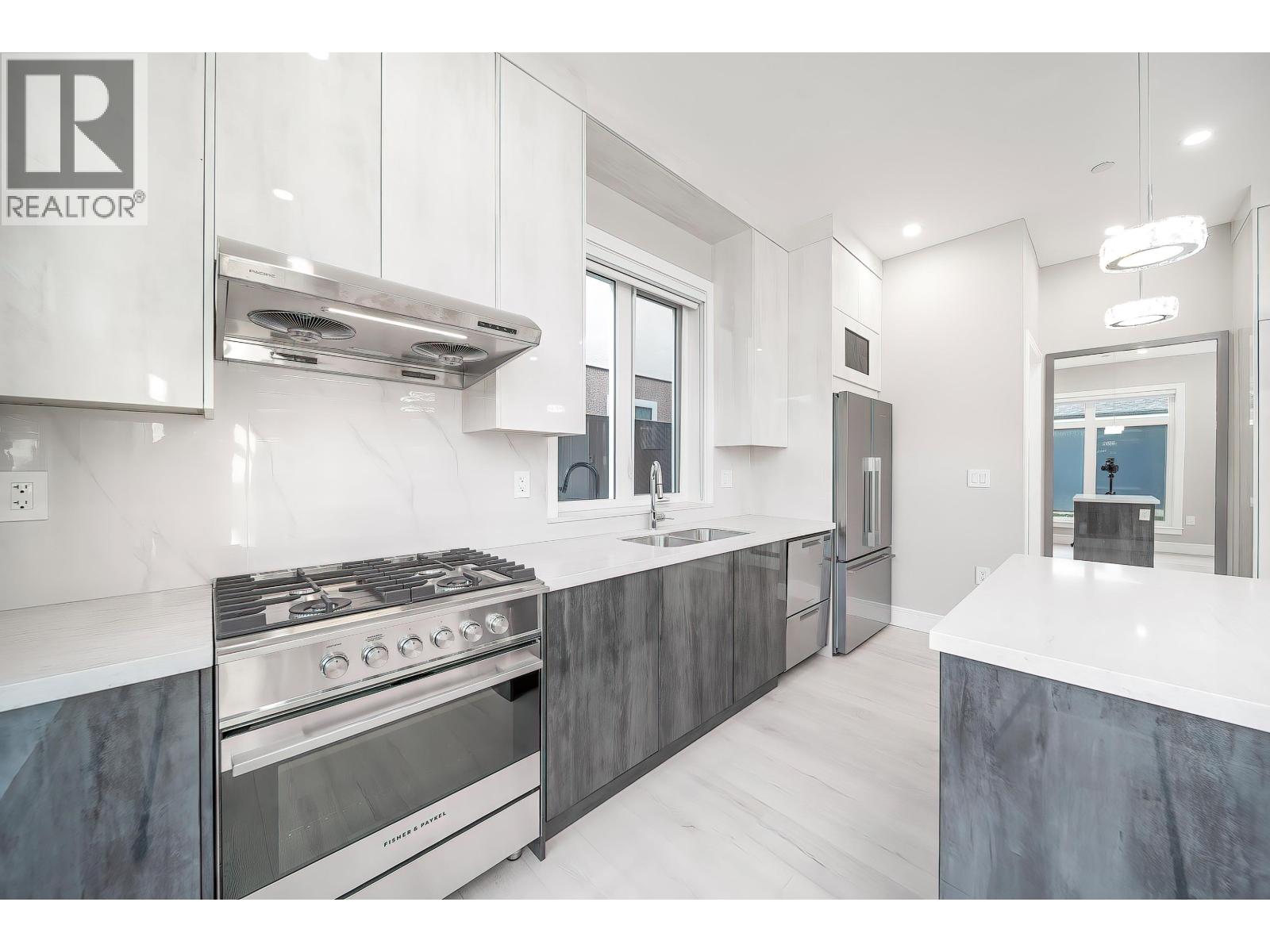 5350 Lanark Street, Vancouver, British Columbia  V5P 2Y1 - Photo 11 - R3065523