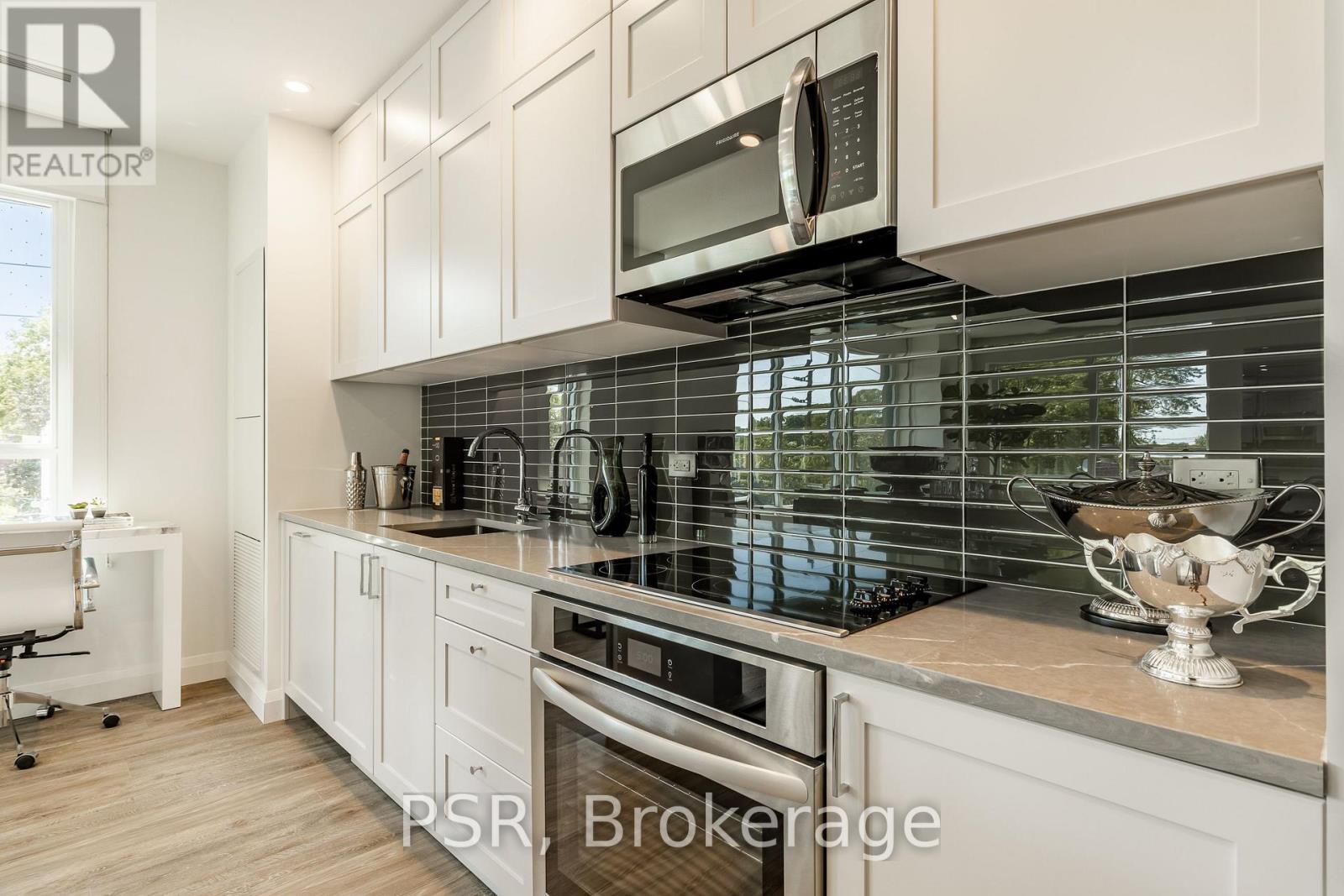 1206 - 71 Redpath Avenue, Toronto, Ontario  M4S 0E1 - Photo 2 - C12607668