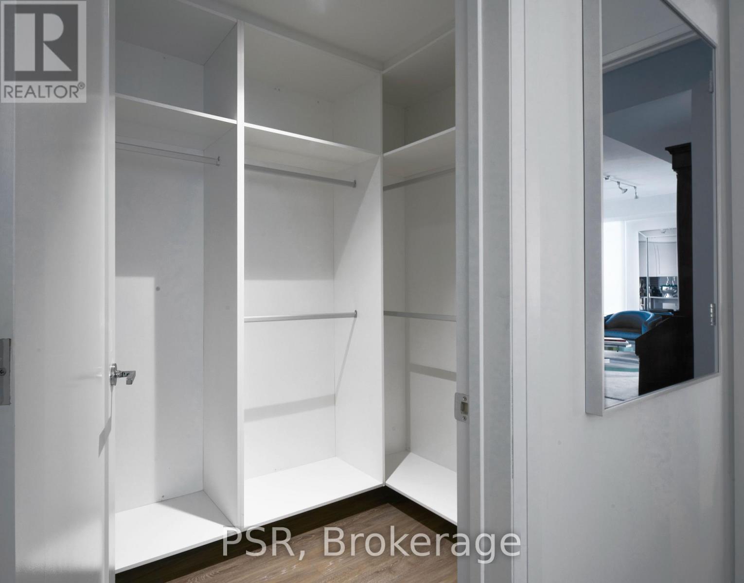 1305 - 71 Redpath Avenue, Toronto, Ontario  M4S 0E1 - Photo 3 - C12607688