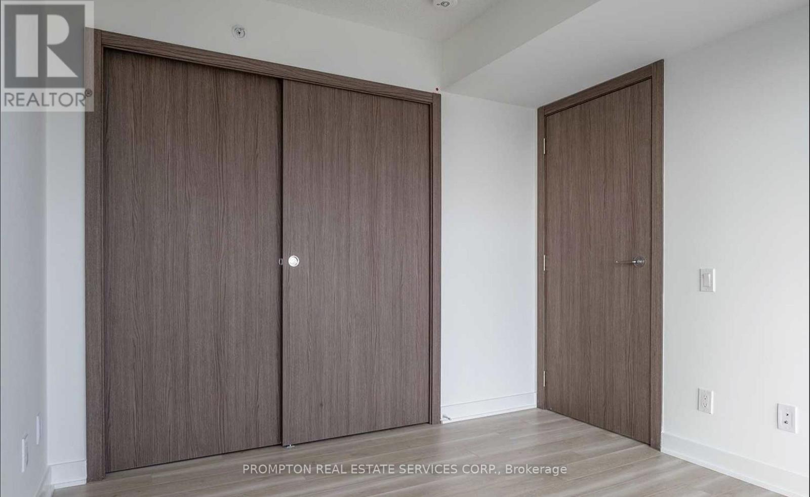 3016 - 17 Bathurst Street, Toronto, Ontario  M5V 0N1 - Photo 6 - C12607700