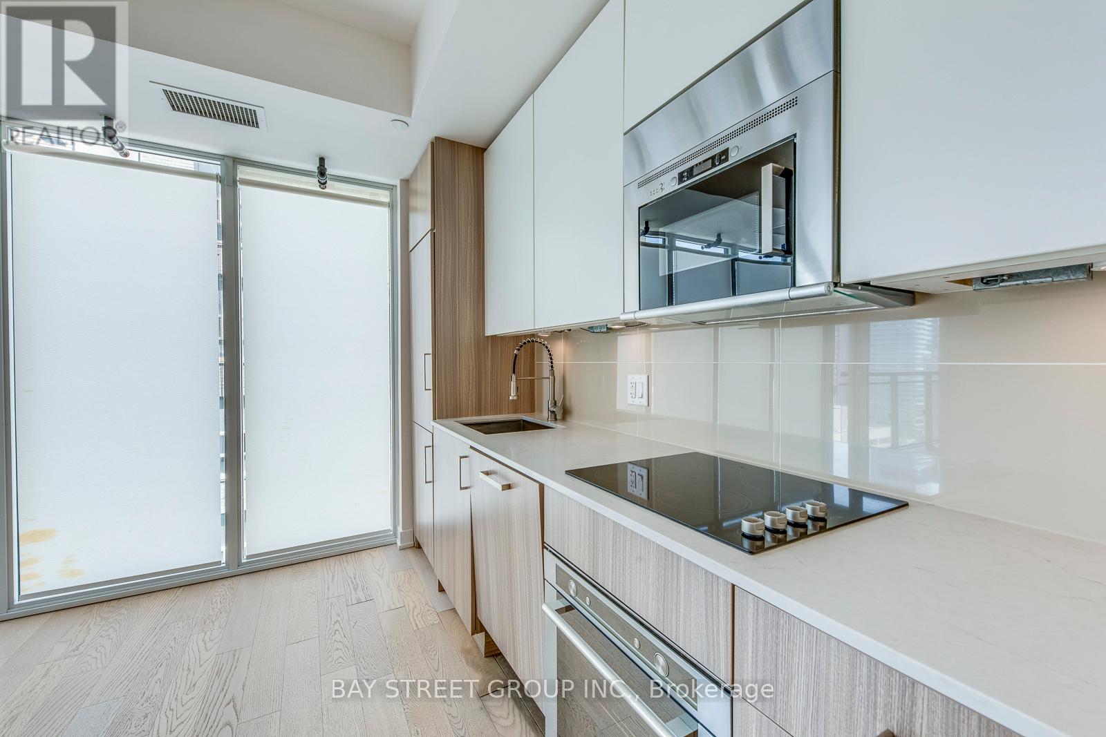 1601 - 17 Dundonald Street, Toronto, Ontario M4Y 1K3 - Photo 22 - C12607706