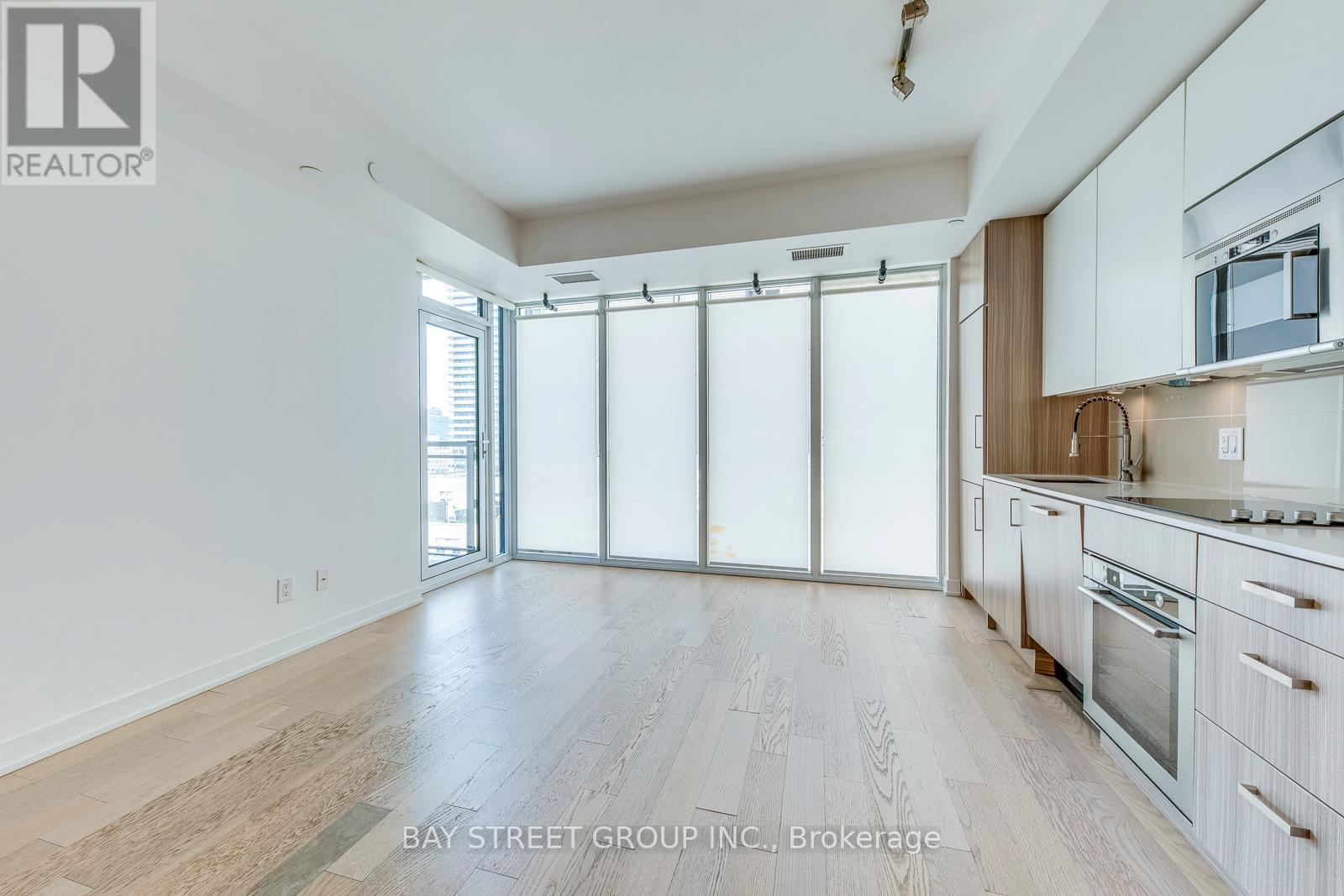 1601 - 17 Dundonald Street, Toronto, Ontario M4Y 1K3 - Photo 28 - C12607706