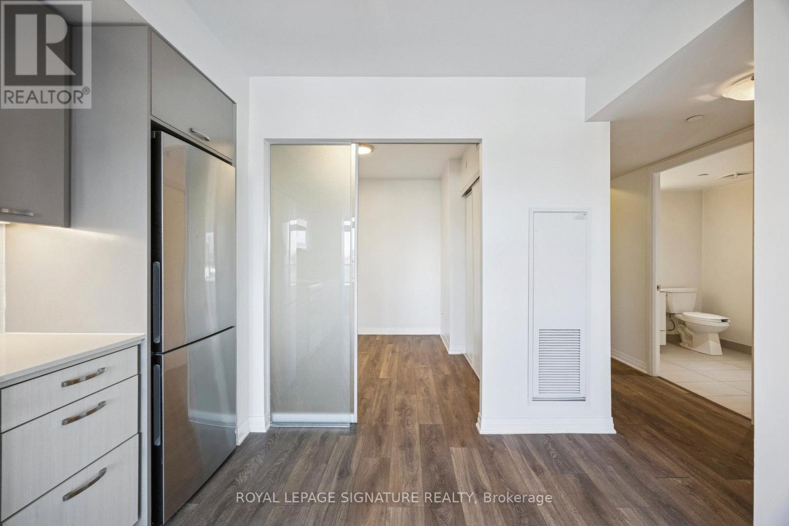 424 - 2301 Danforth Avenue, Toronto, Ontario  M4C 1K5 - Photo 12 - E12521368