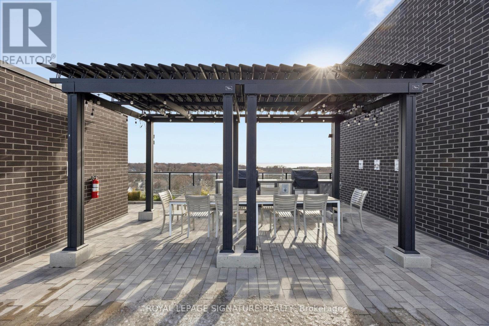 424 - 2301 Danforth Avenue, Toronto, Ontario  M4C 1K5 - Photo 43 - E12521368