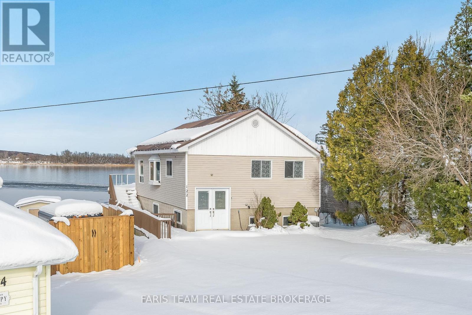 122 MITCHELLS BEACH ROAD, Tay, Ontario
