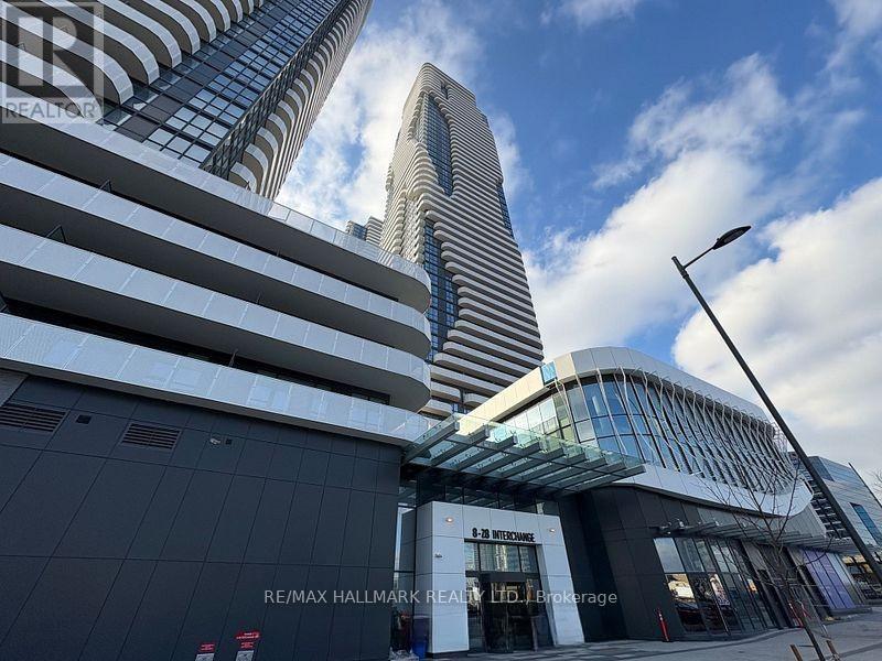 2302 - 8 INTERCHANGE WAY, Vaughan, Ontario