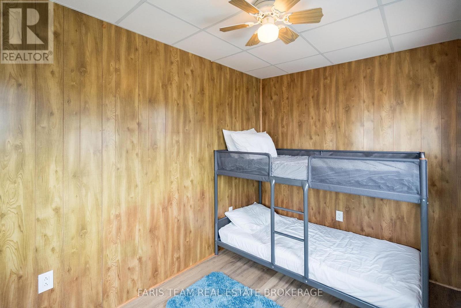 122 Mitchells Beach Road, Tay, Ontario  L0K 2A0 - Photo 31 - S12449403