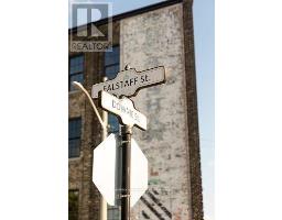 4 - 245 Downie Street, Stratford, Ca