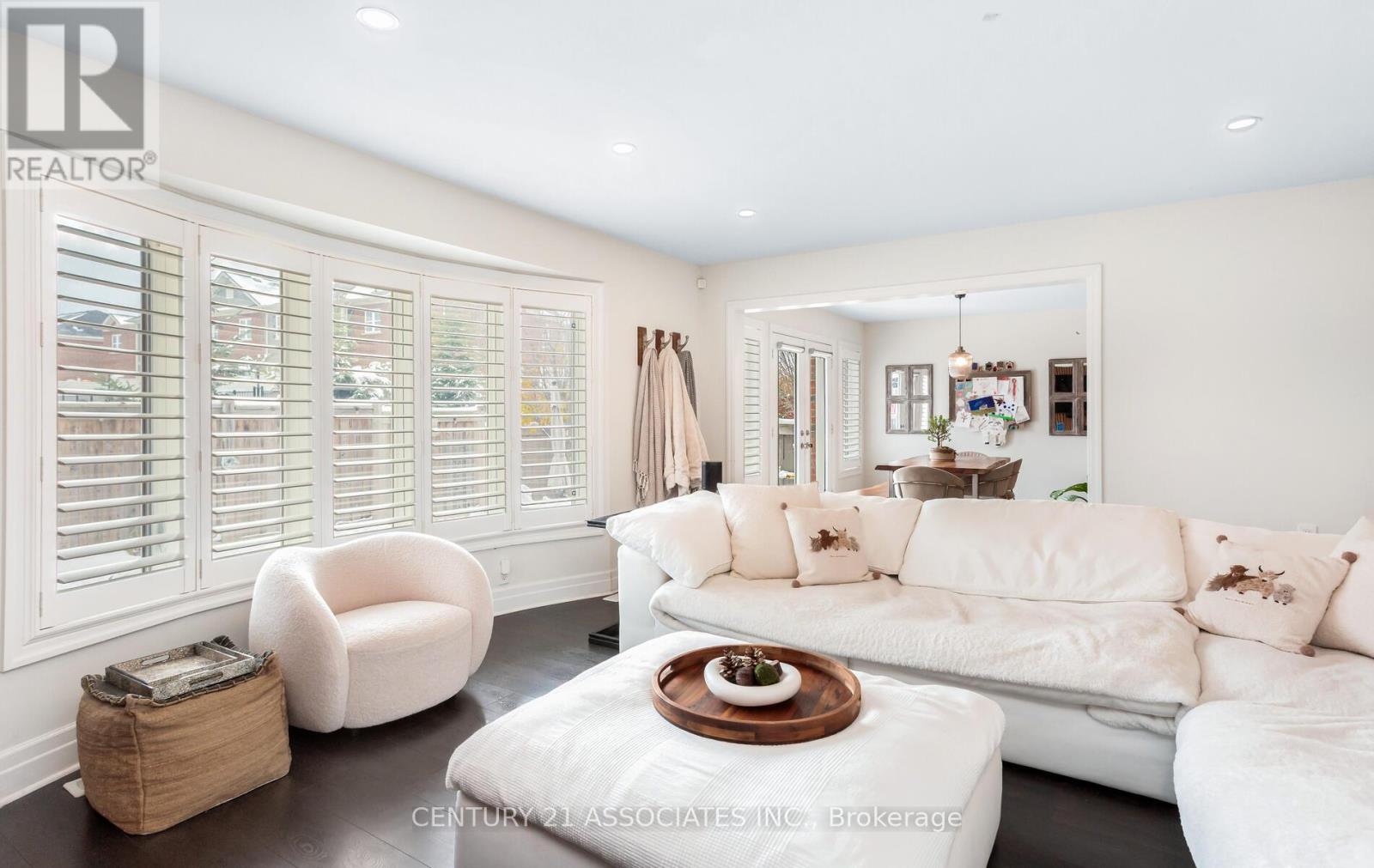 Upper Level - 8 Stillwater Crescent, Hamilton, Ontario  L8B 0X4 - Photo 12 - X12607678