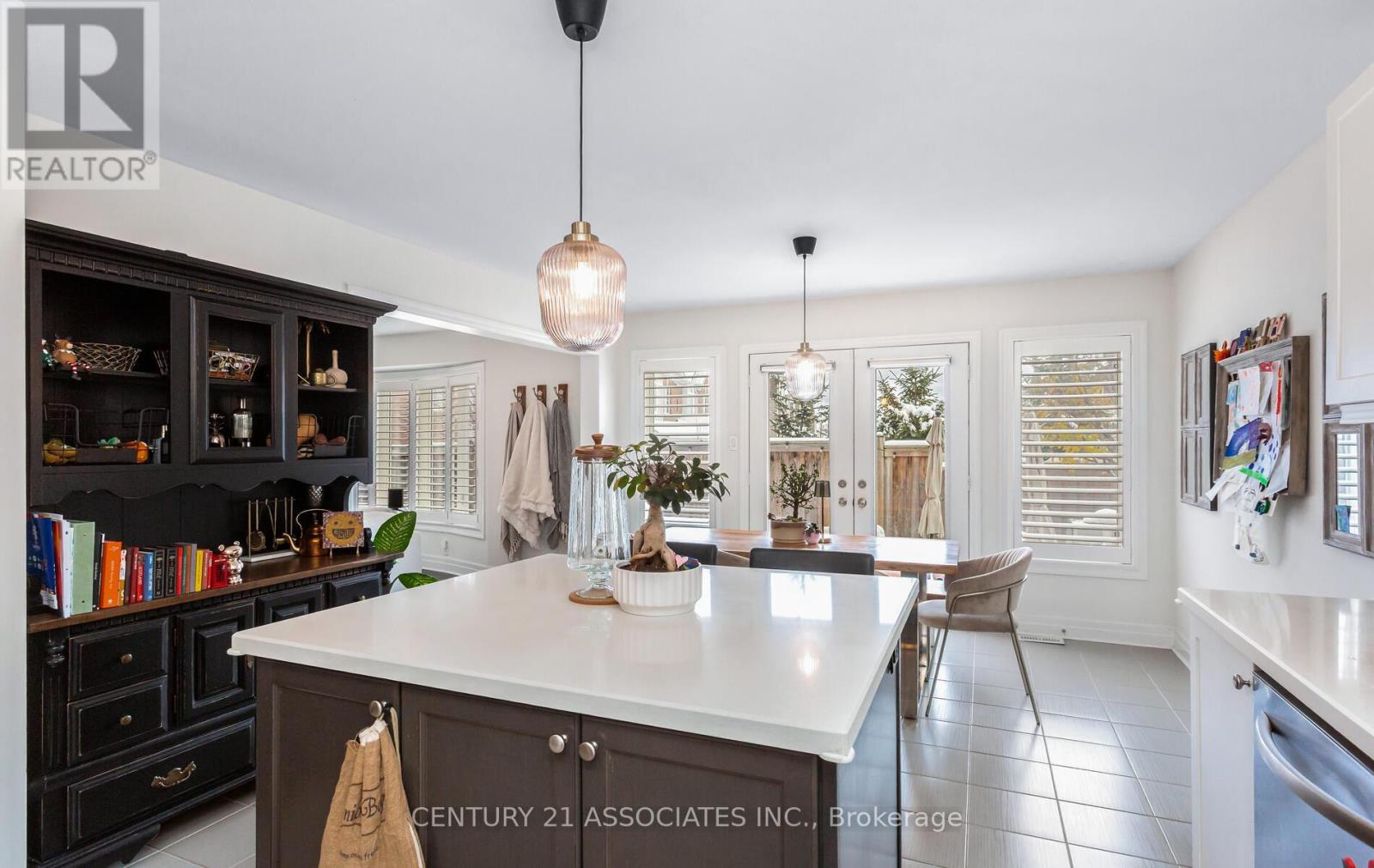 Upper Level - 8 Stillwater Crescent, Hamilton, Ontario  L8B 0X4 - Photo 14 - X12607678