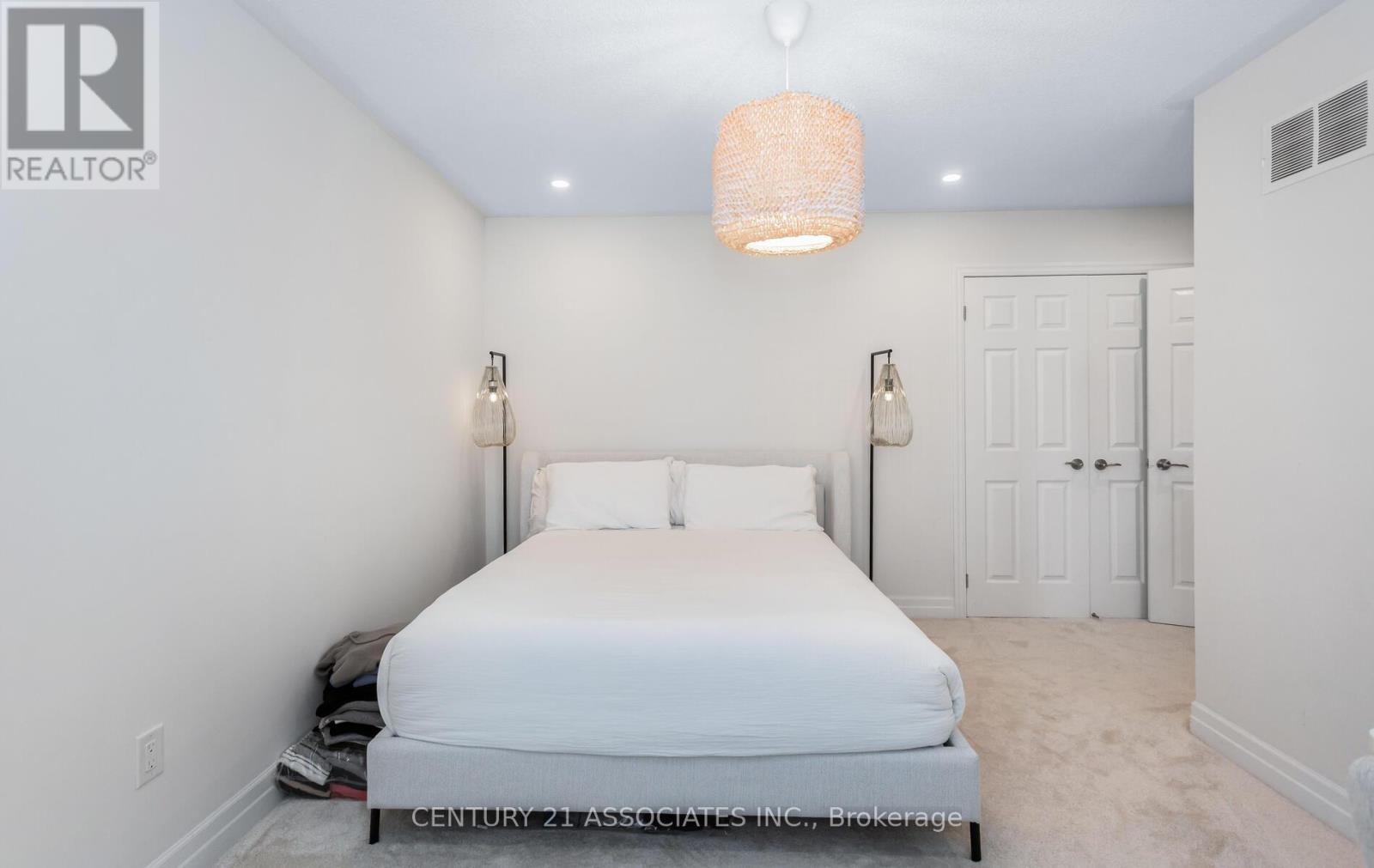 Upper Level - 8 Stillwater Crescent, Hamilton, Ontario  L8B 0X4 - Photo 27 - X12607678