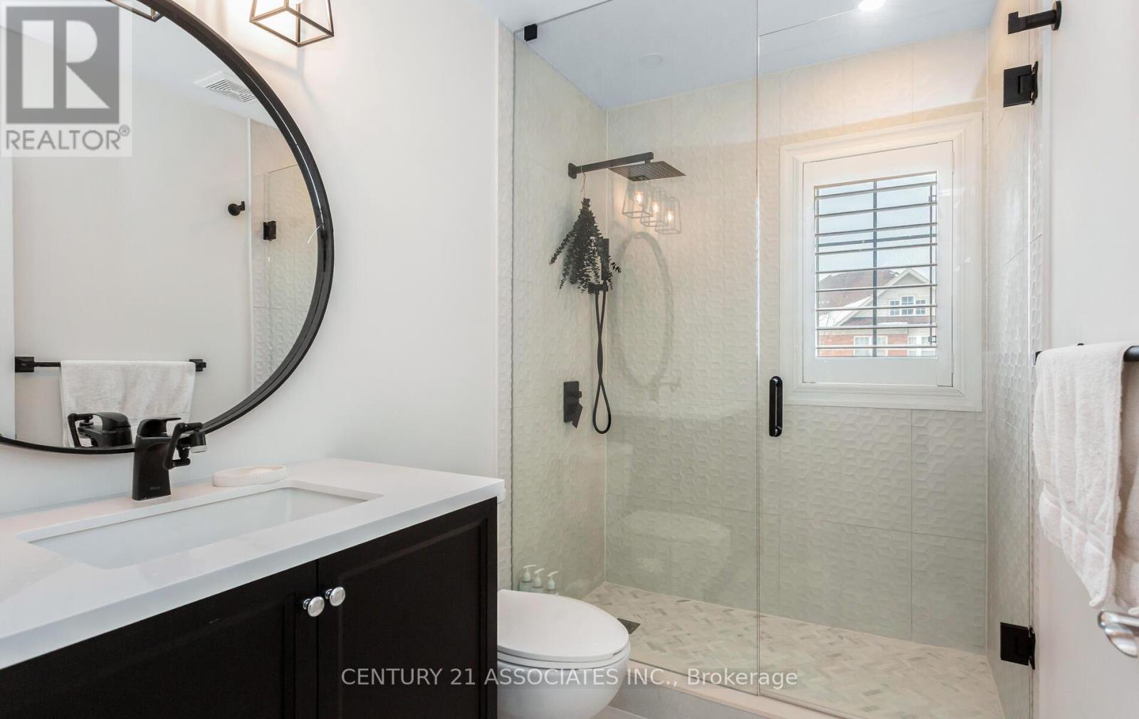 Upper Level - 8 Stillwater Crescent, Hamilton, Ontario  L8B 0X4 - Photo 28 - X12607678