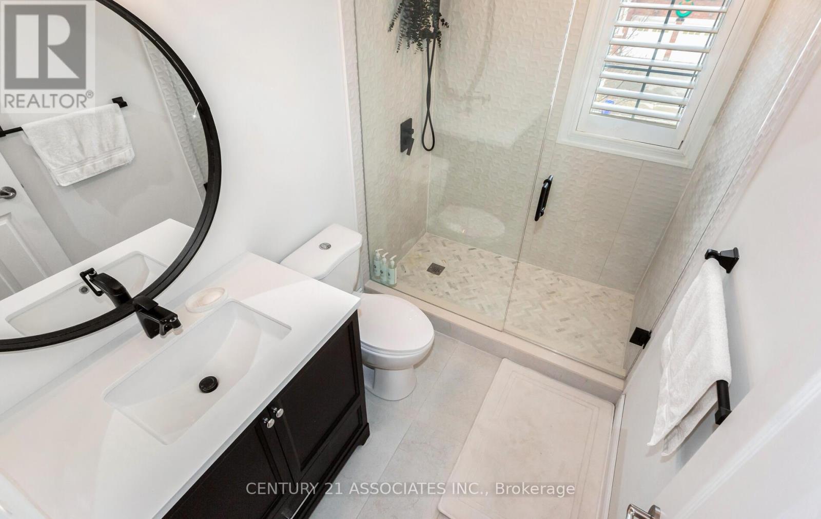 Upper Level - 8 Stillwater Crescent, Hamilton, Ontario  L8B 0X4 - Photo 29 - X12607678