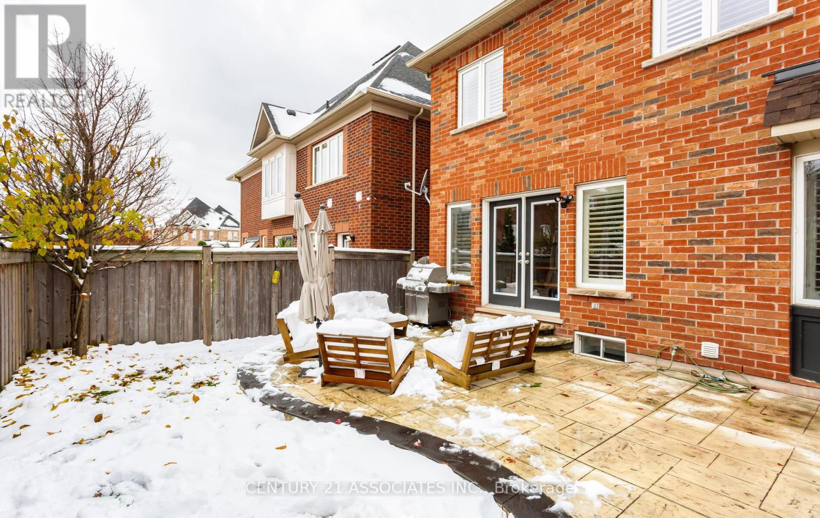 Upper Level - 8 Stillwater Crescent, Hamilton, Ontario  L8B 0X4 - Photo 47 - X12607678
