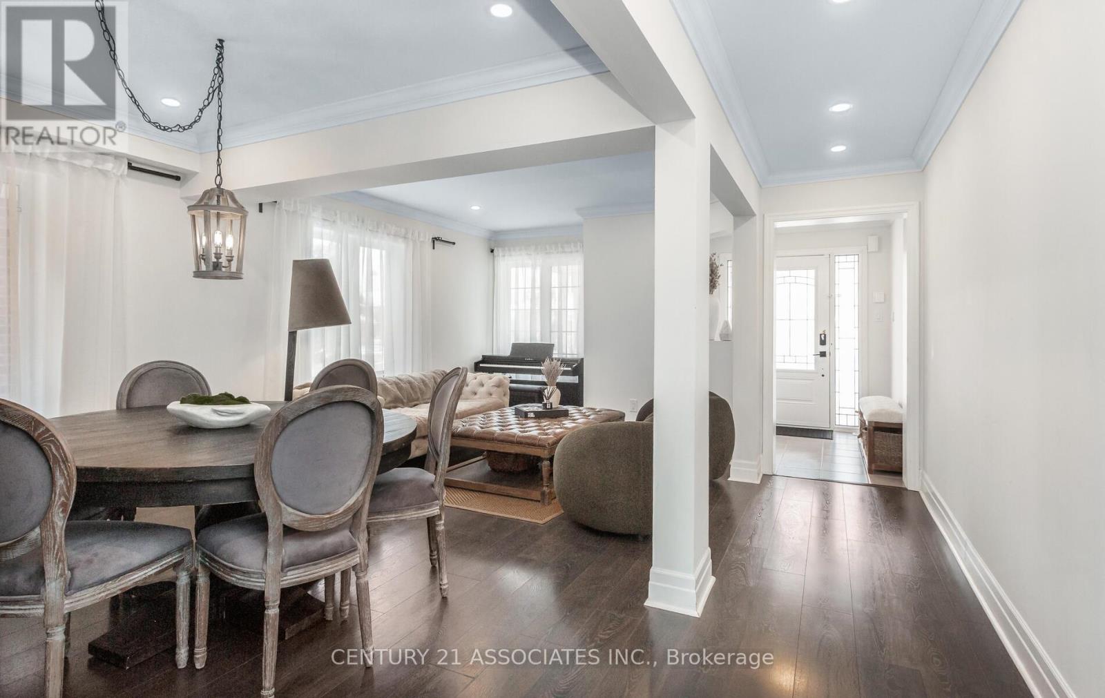 Upper Level - 8 Stillwater Crescent, Hamilton, Ontario  L8B 0X4 - Photo 9 - X12607678