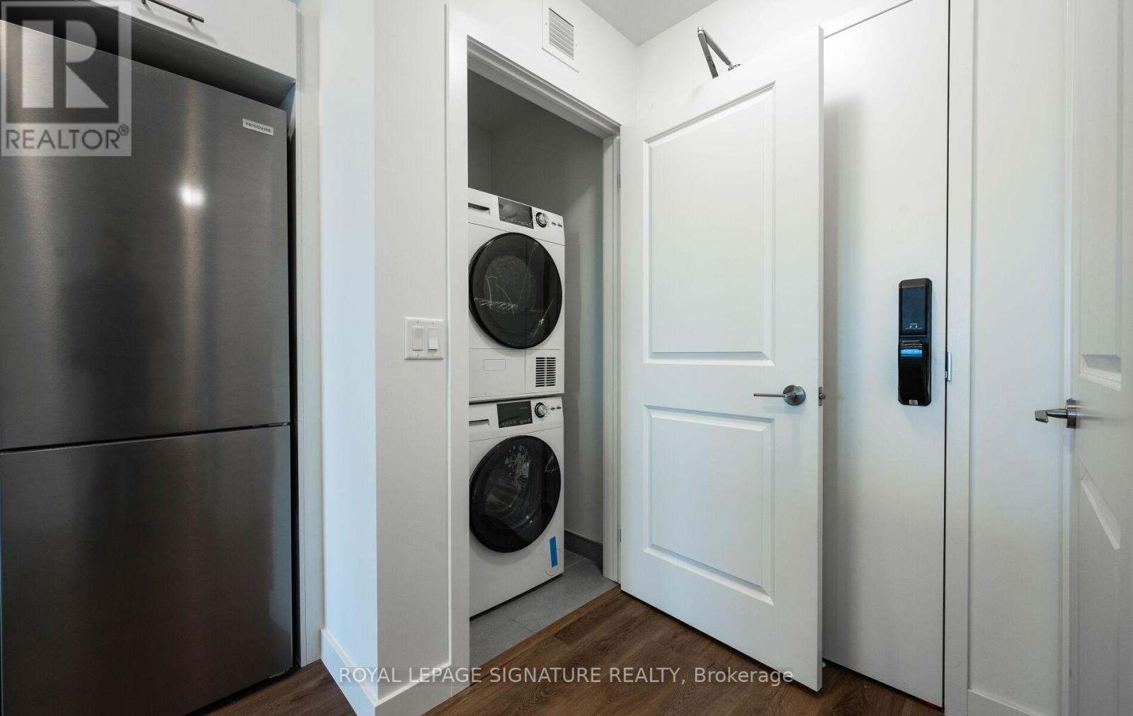 303 - 461 Green Road, Hamilton, Ontario  L8E 5B4 - Photo 34 - X12607692