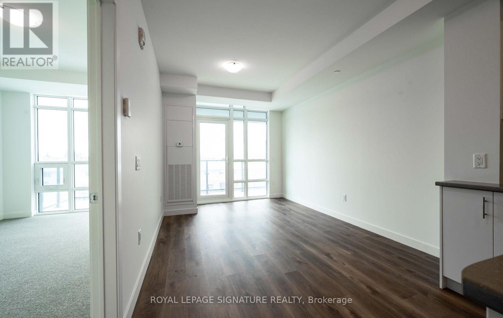 303 - 461 Green Road, Hamilton, Ontario  L8E 5B4 - Photo 8 - X12607692