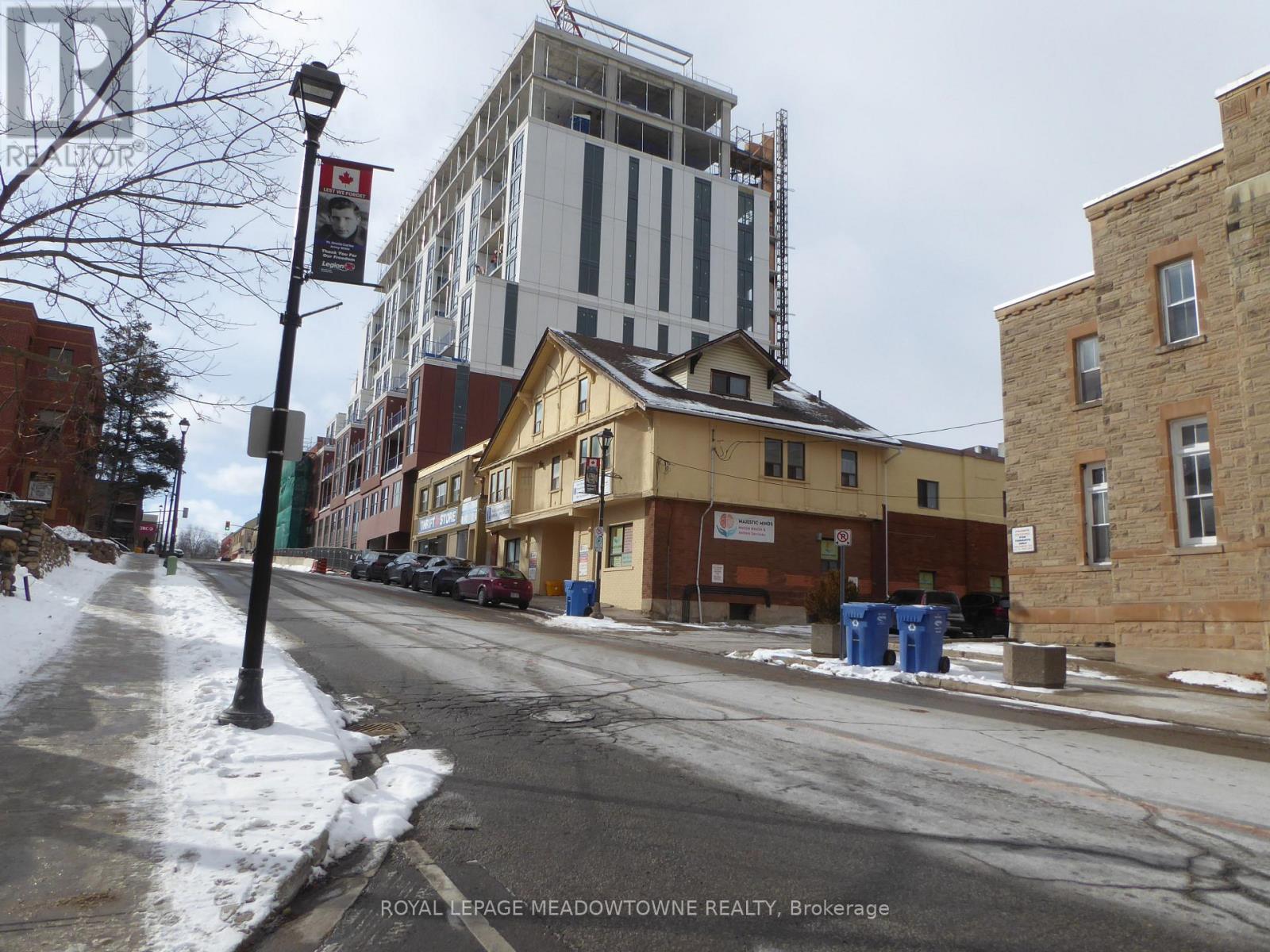 72 MILL STREET, Halton Hills, Ontario