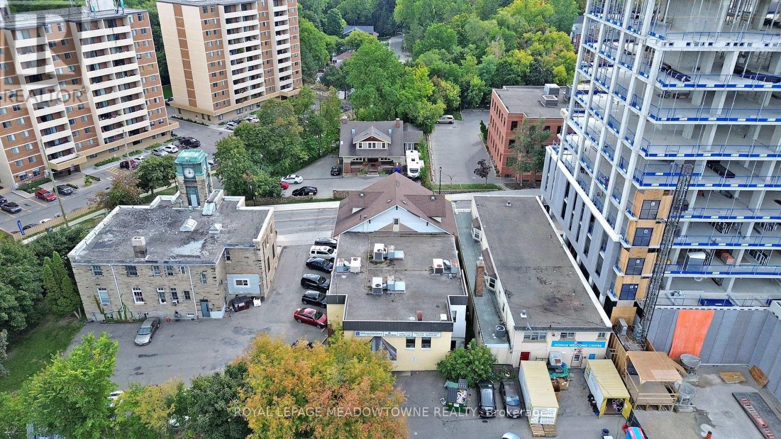 72 Mill Street, Halton Hills (Georgetown), Ontario  L7G 2C9 - Photo 17 - W12404497