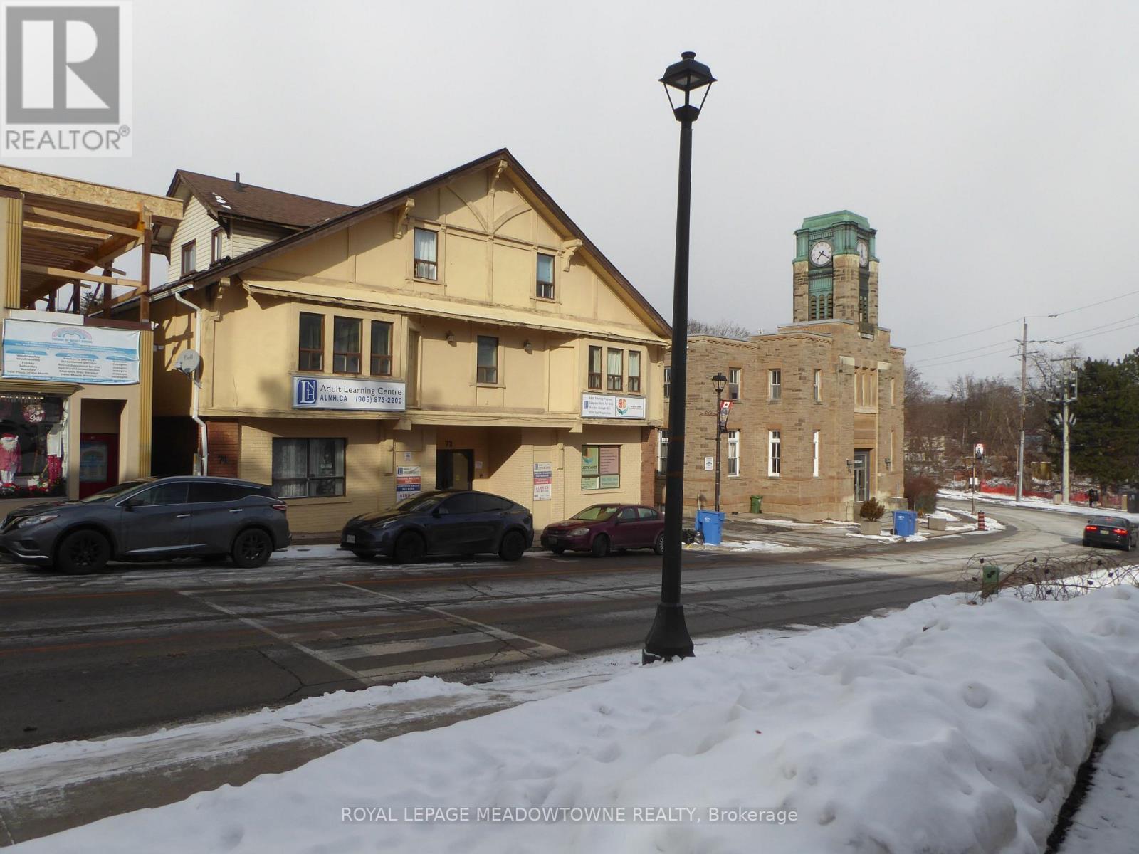 72 Mill Street, Halton Hills (Georgetown), Ontario  L7G 2C9 - Photo 12 - W12404497