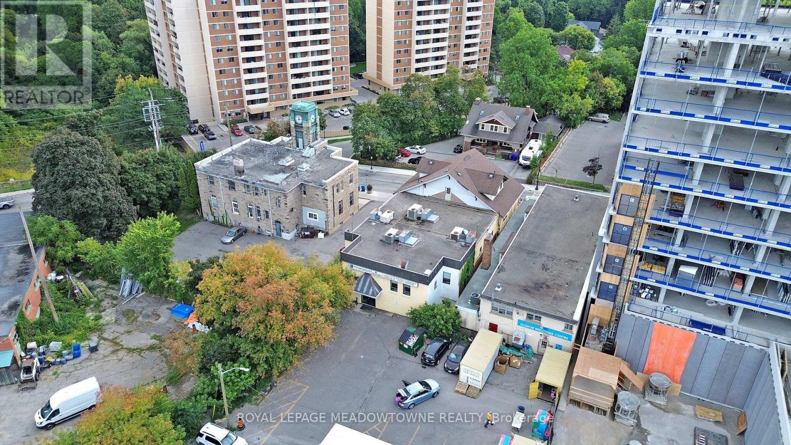 72 Mill Street, Halton Hills (Georgetown), Ontario  L7G 2C9 - Photo 18 - W12404497