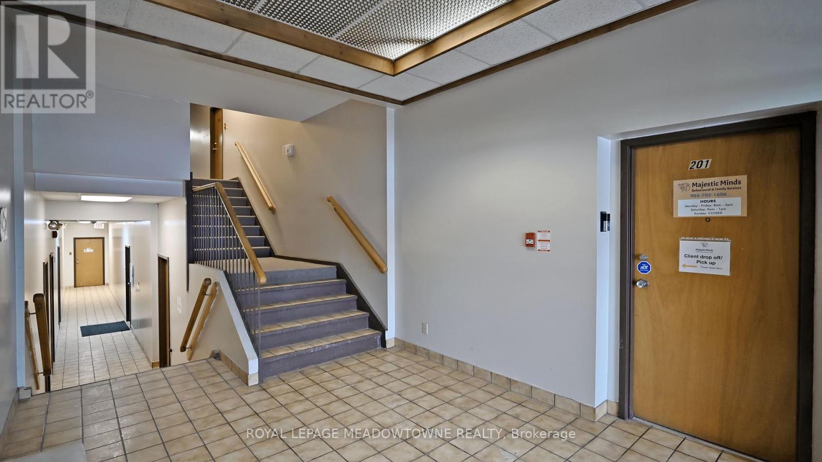 72 Mill Street, Halton Hills (Georgetown), Ontario  L7G 2C9 - Photo 27 - W12404497