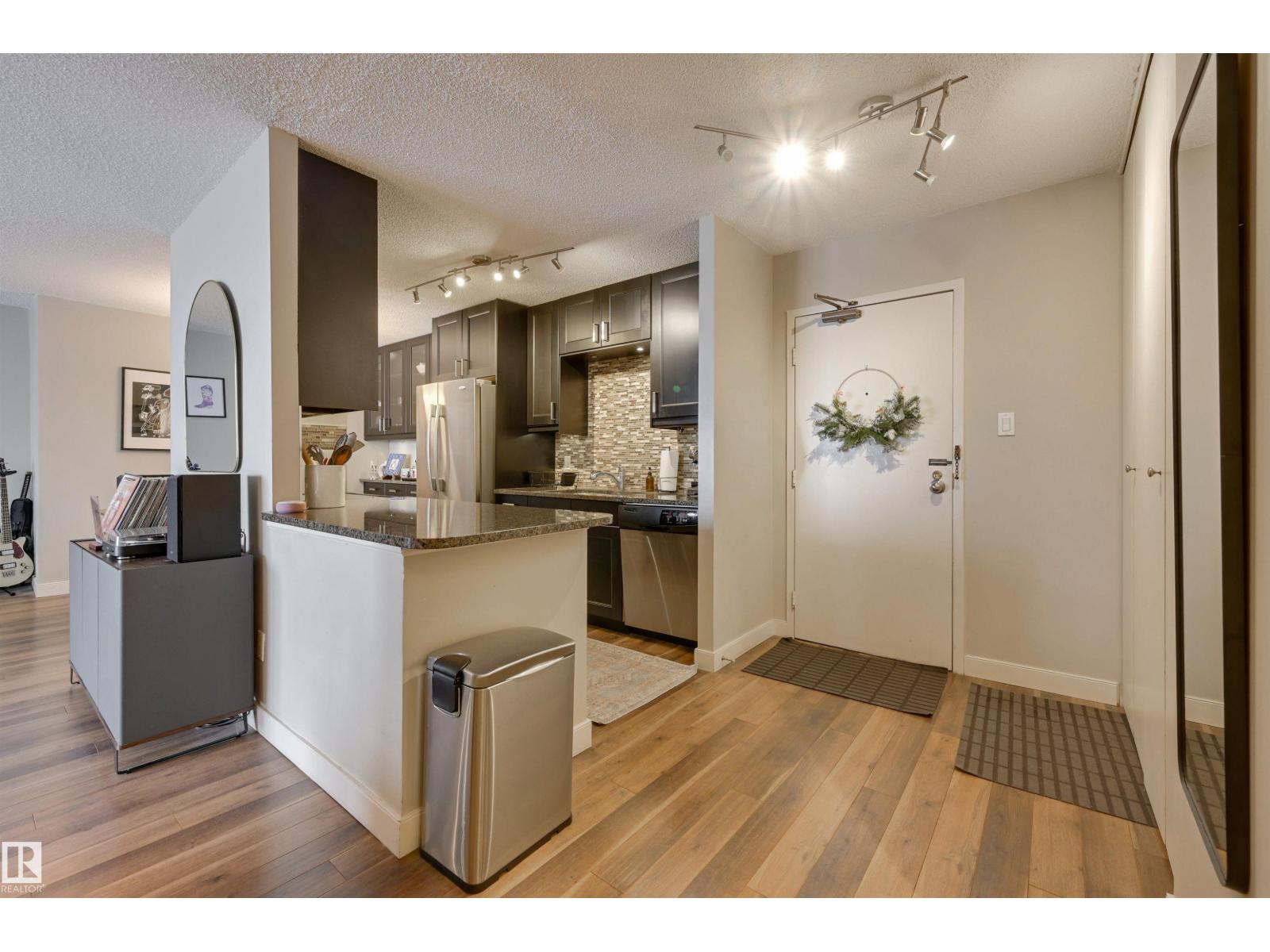 #406 12141 Jasper Av Nw, Edmonton, Alberta  T5N 3X8 - Photo 19 - E4467627