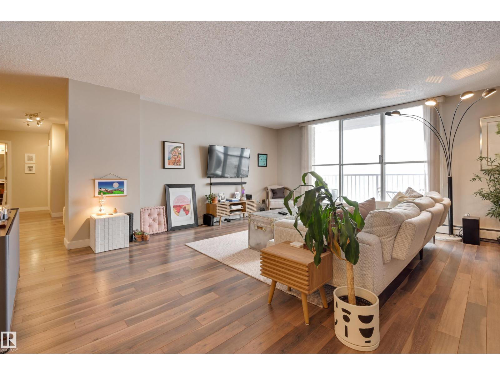 #406 12141 Jasper Av Nw, Edmonton, Alberta  T5N 3X8 - Photo 6 - E4467627