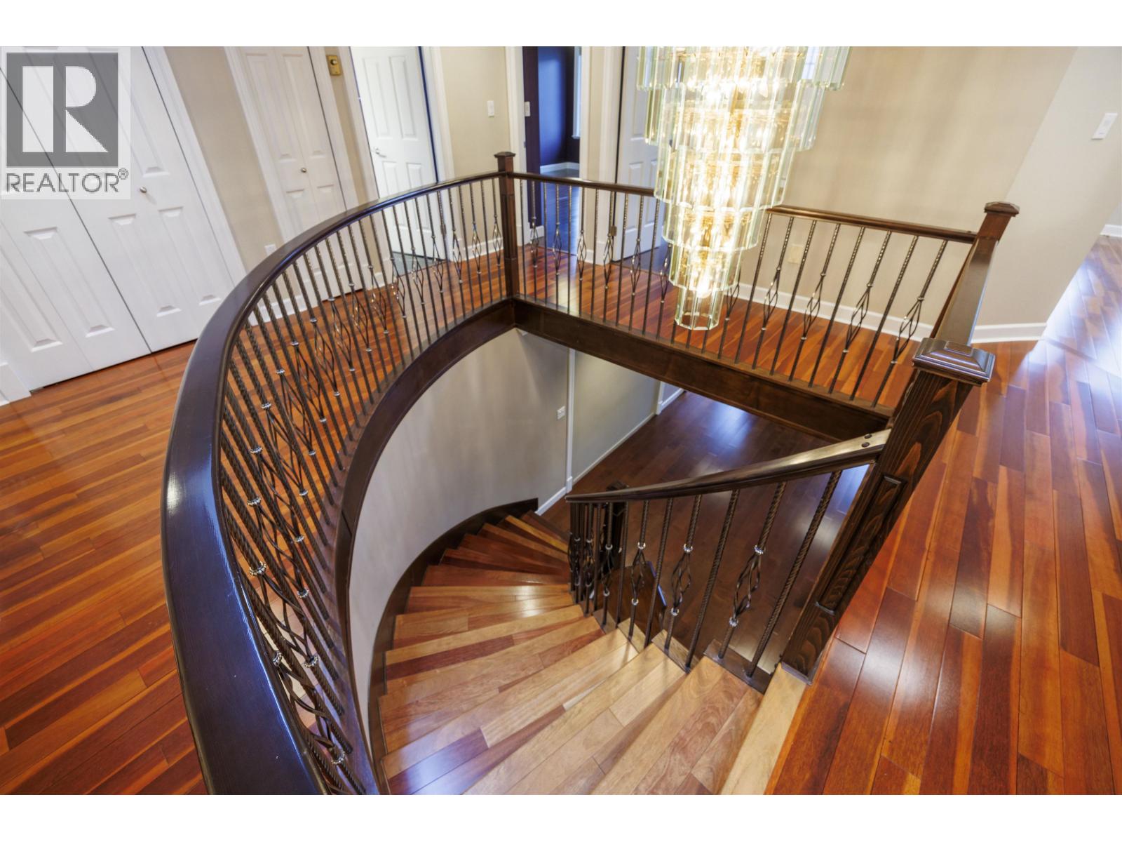 6970 Willingdon Avenue, Burnaby, British Columbia  V5J 3R2 - Photo 35 - R3062362