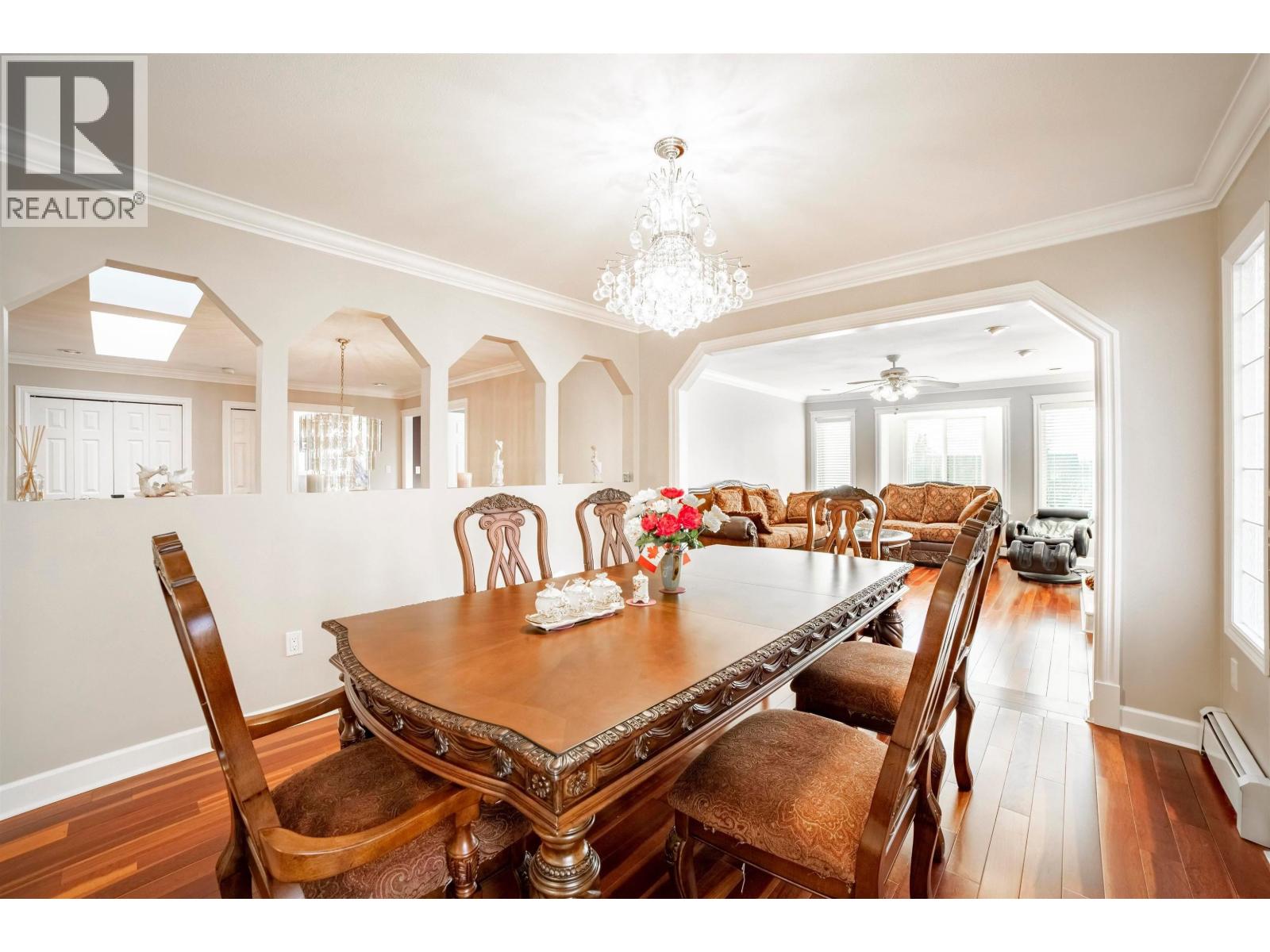 6970 Willingdon Avenue, Burnaby, British Columbia  V5J 3R2 - Photo 6 - R3062362