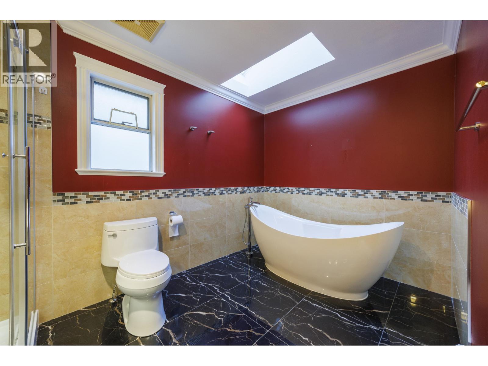 6970 Willingdon Avenue, Burnaby, British Columbia  V5J 3R2 - Photo 15 - R3062362