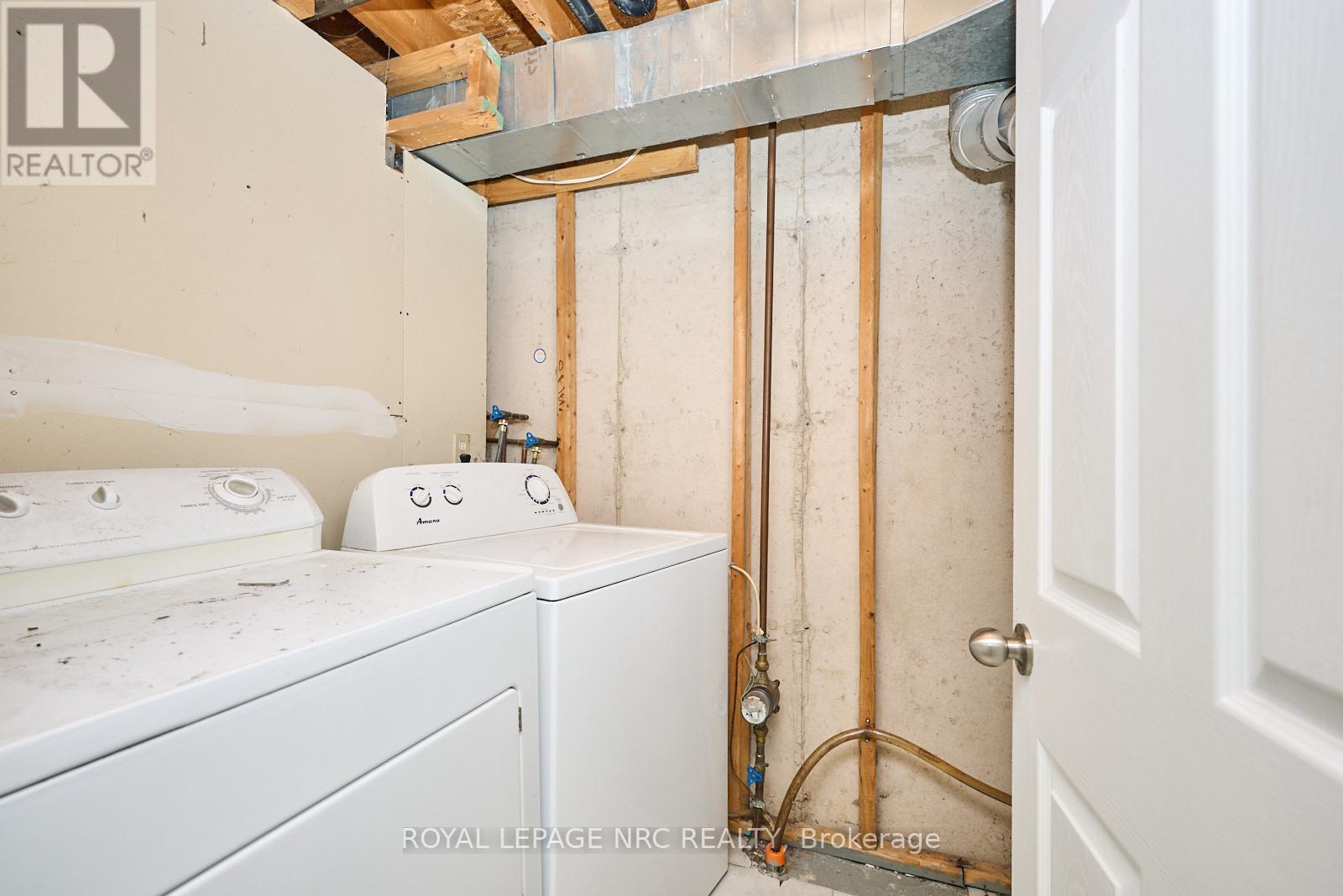 14 Buss Court, Thorold, Ontario  L2V 5B1 - Photo 24 - X12448054