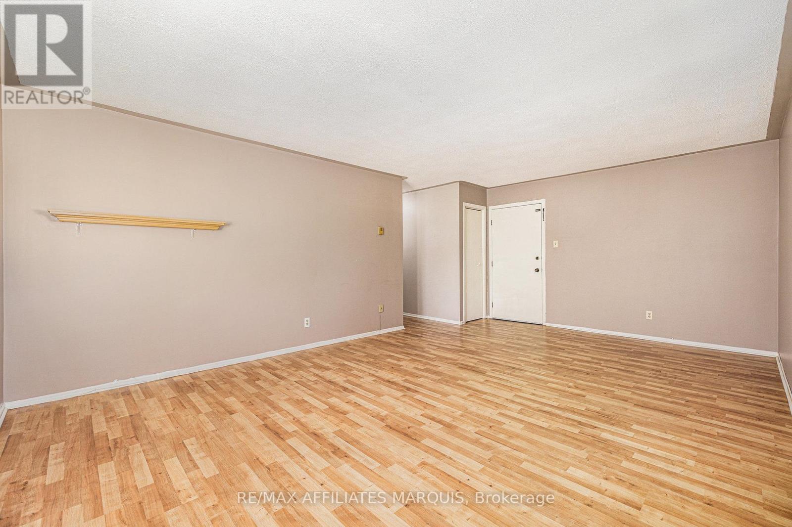 71 Stephen Street, Smiths Falls, Ontario  K7A 1K7 - Photo 11 - X12607726