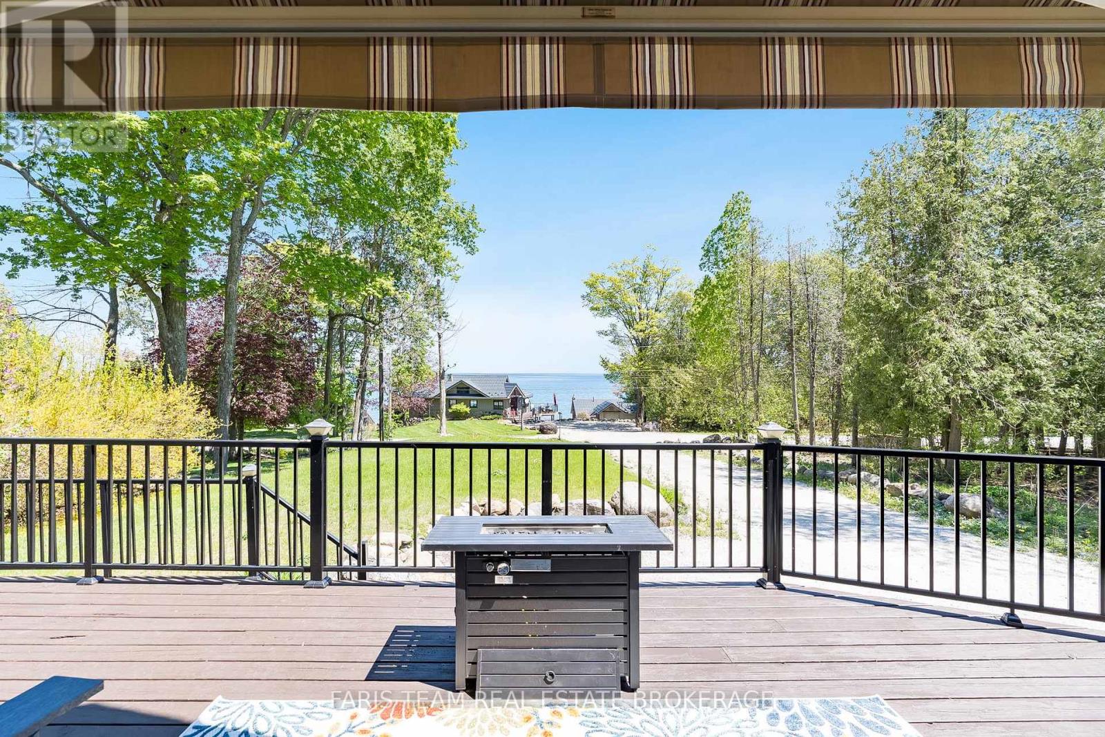 328 Cedar Avenue, Meaford, Ontario  N4L 1W5 - Photo 15 - X12493348