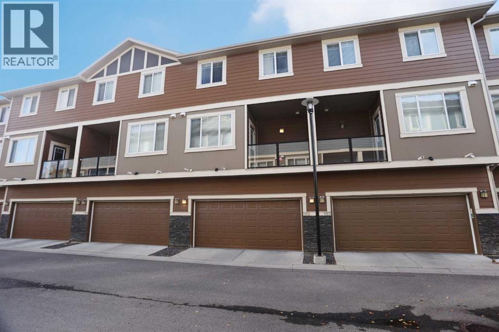 185 Panatella Square Nw, Calgary, Alberta  T3K 0Z4 - Photo 4 - A2262408