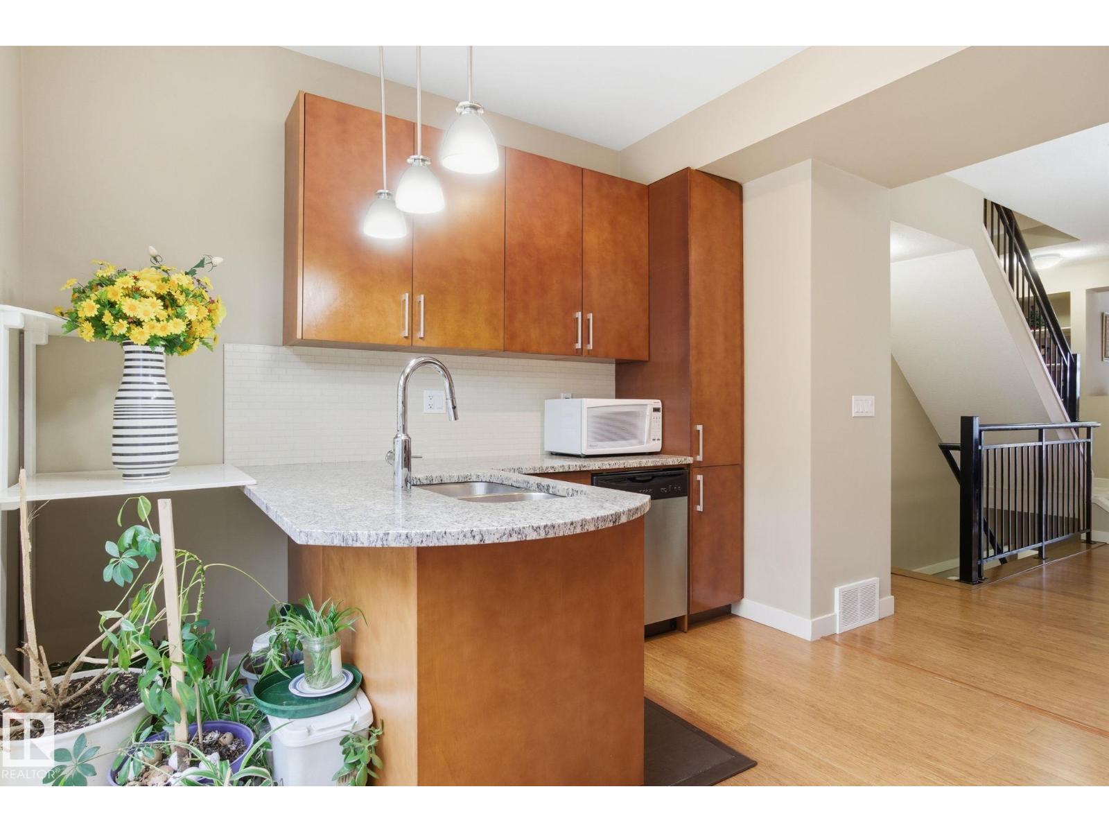 1633 Cunningham Wy Sw, Edmonton, Alberta  T6W 0V8 - Photo 18 - E4467628