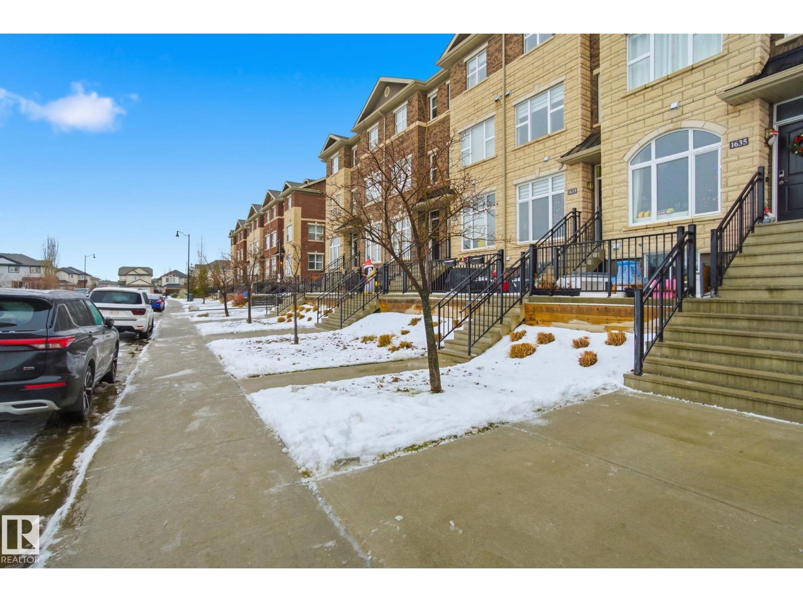 1633 Cunningham Wy Sw, Edmonton, Alberta  T6W 0V8 - Photo 3 - E4467628