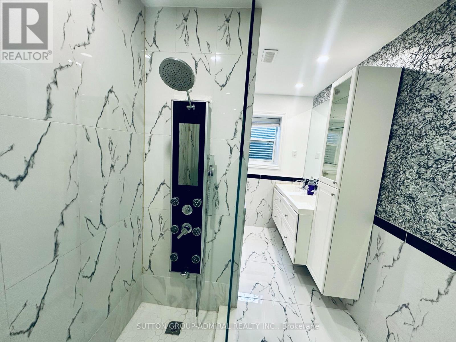 Lower - 10 Silverdale Crescent, Toronto, Ontario  M3A 3H1 - Photo 11 - C12607750