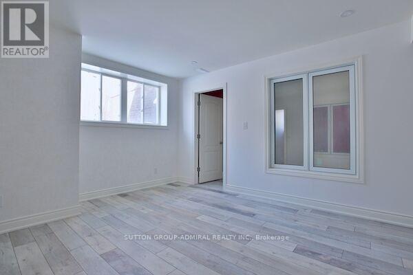 Lower - 10 Silverdale Crescent, Toronto, Ontario  M3A 3H1 - Photo 21 - C12607750