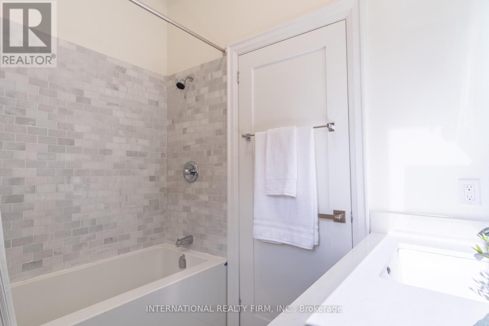 46 Morse Street, Toronto, Ontario  M4M 2P6 - Photo 33 - E12607740