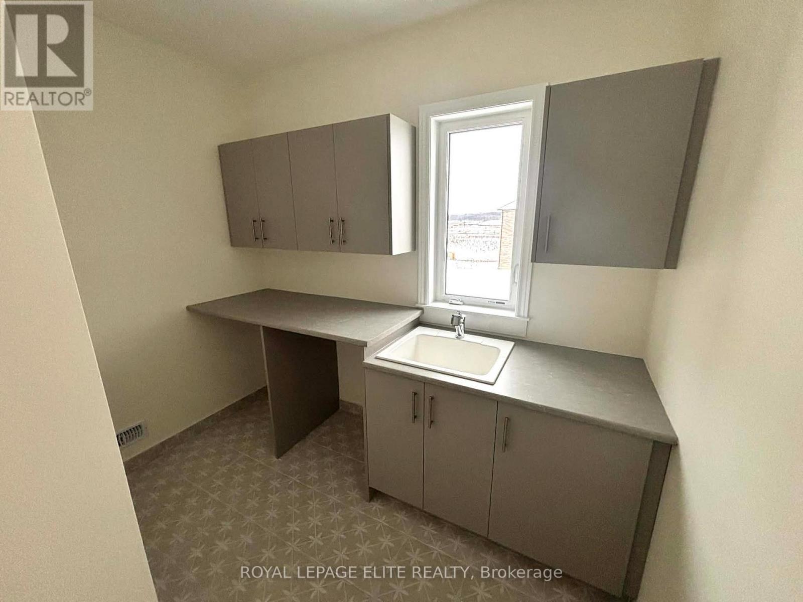 23 Addison Street, Caledon, Ontario  L7C 4P6 - Photo 22 - W12607748