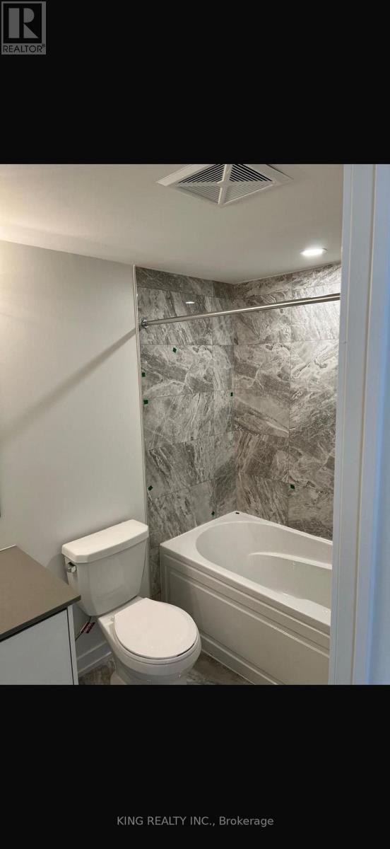 26 - 3550 Colonial Drive, Mississauga, Ontario  L5L 0C1 - Photo 7 - W12607756