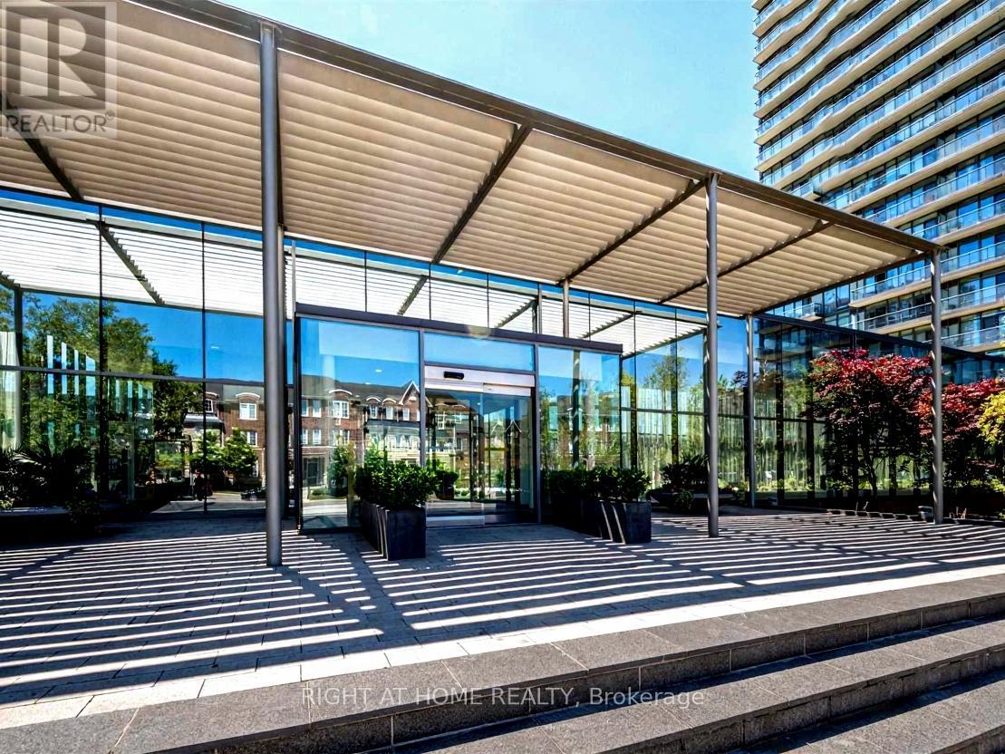 1613 - 105 The Queensway Avenue, Toronto, Ontario  M6S 5B5 - Photo 15 - W12607758