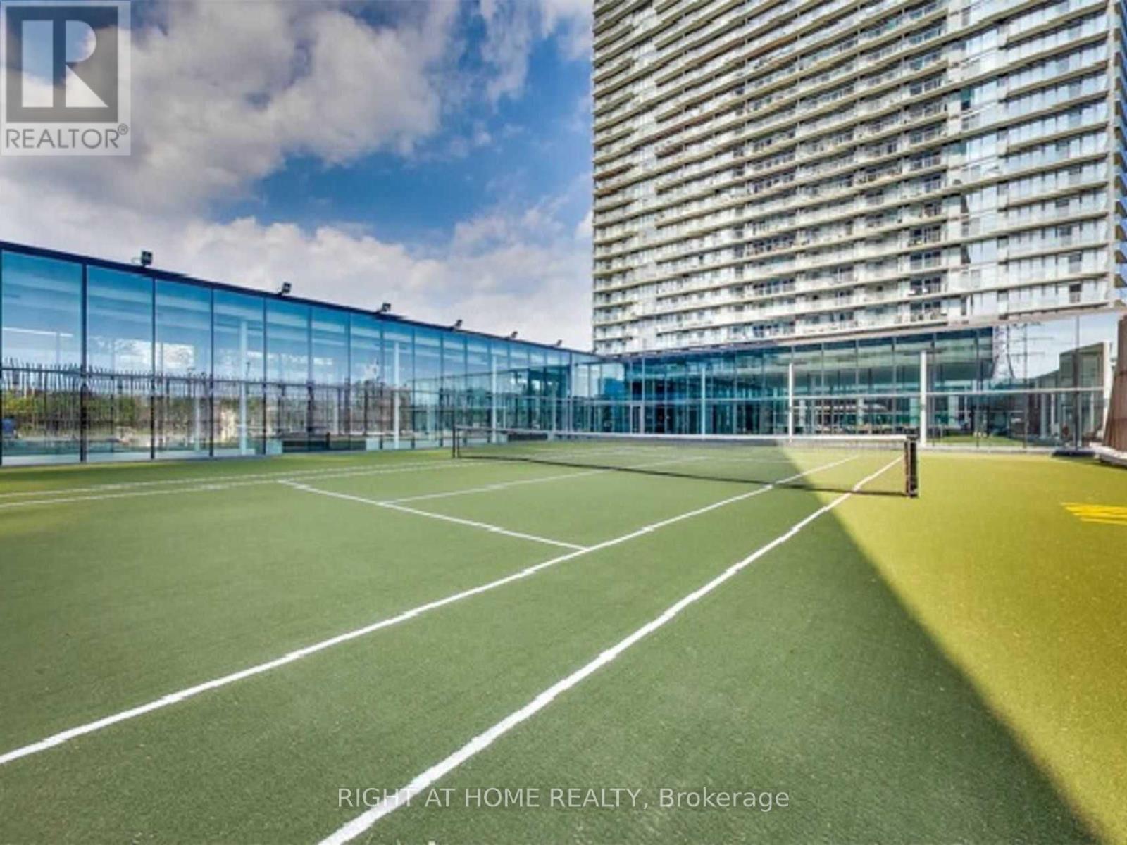 1613 - 105 The Queensway Avenue, Toronto, Ontario  M6S 5B5 - Photo 19 - W12607758