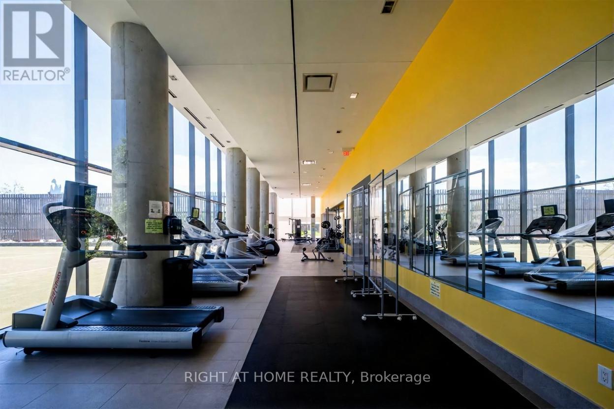 1613 - 105 The Queensway Avenue, Toronto, Ontario  M6S 5B5 - Photo 22 - W12607758