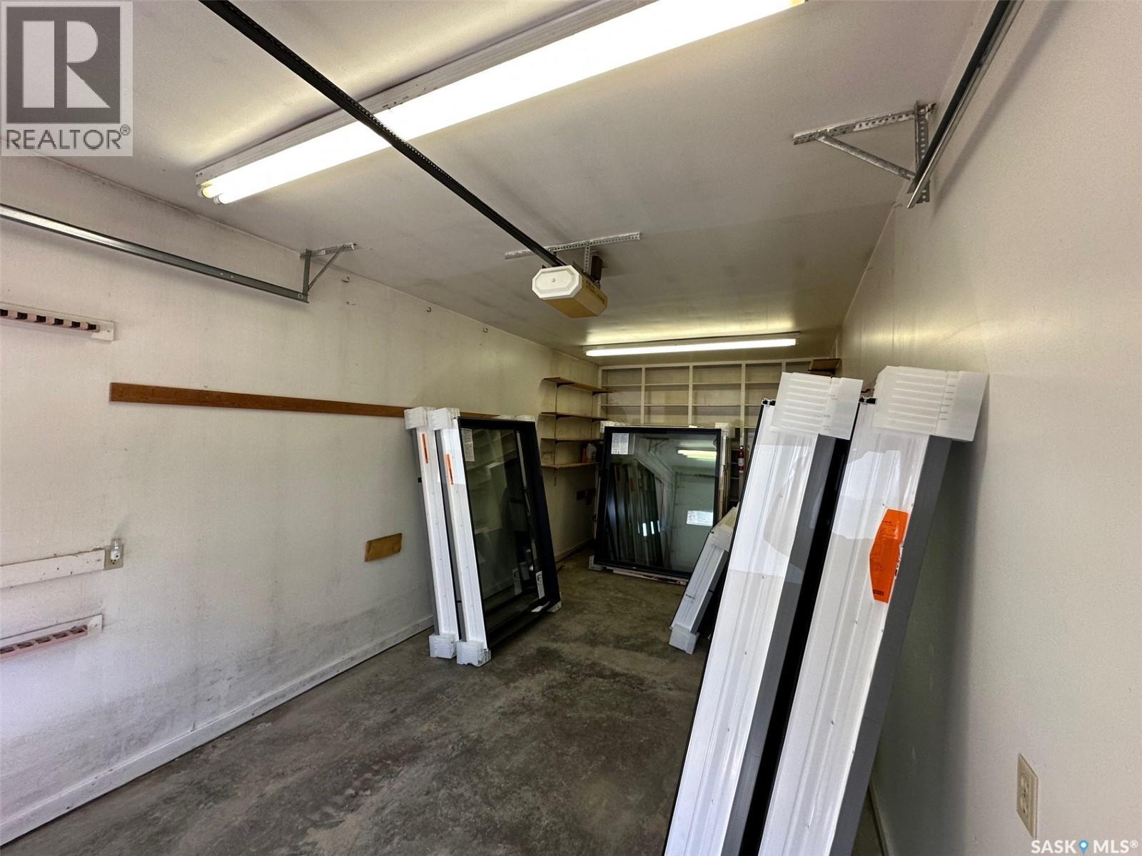 107 1st Avenue W, Gravelbourg, Saskatchewan  S0H 1X0 - Photo 28 - SK025294